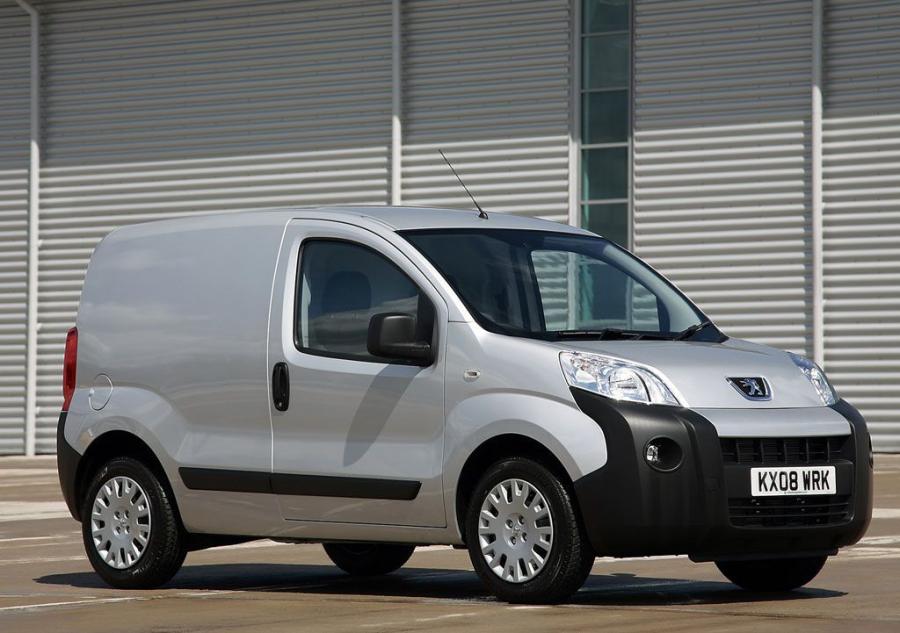  Peugeot Bipper 2008 года  (фото 27 из 93)